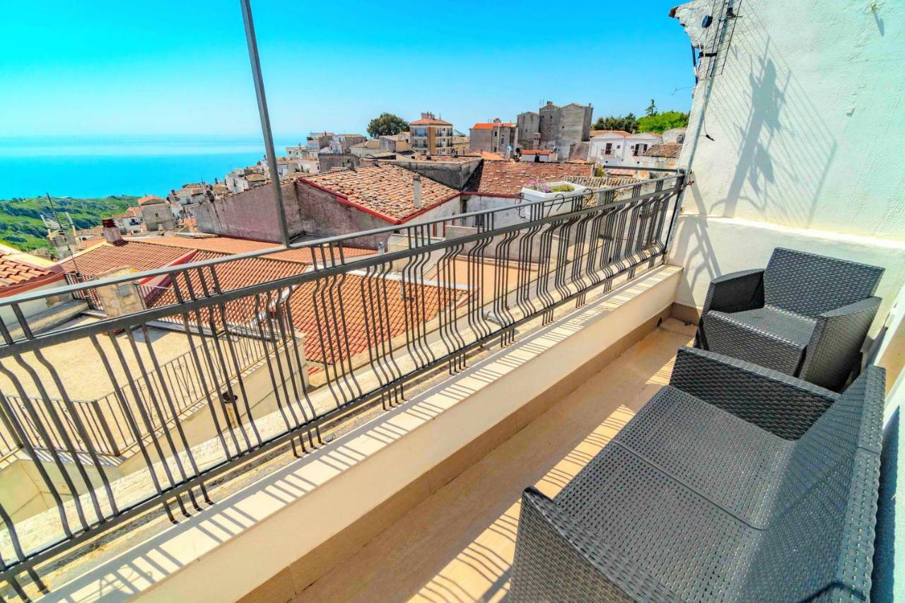 Rooms Gli Arcangeli 2 - Affitti Brevi Italia Monte Sant'Angelo Exterior photo