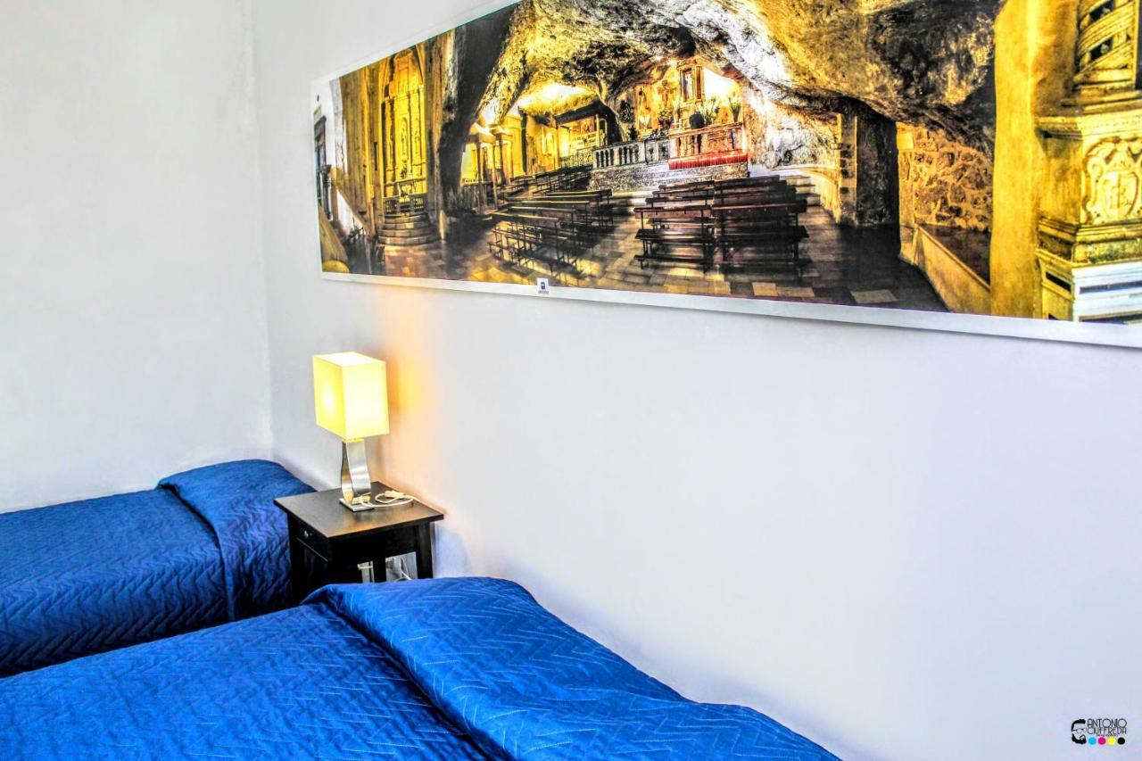 Rooms Gli Arcangeli 2 - Affitti Brevi Italia Monte Sant'Angelo Exterior photo