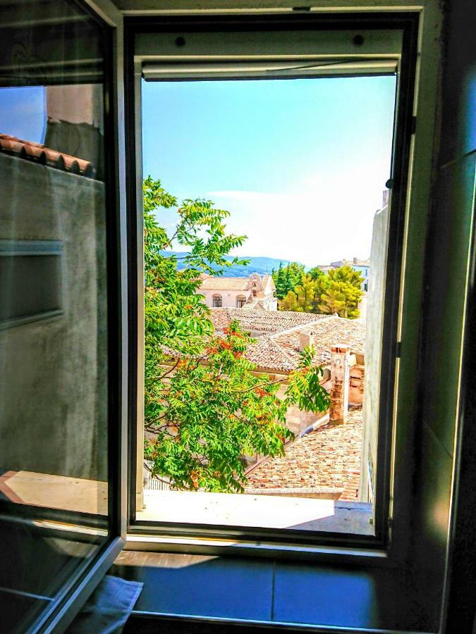 Rooms Gli Arcangeli 2 - Affitti Brevi Italia Monte Sant'Angelo Exterior photo