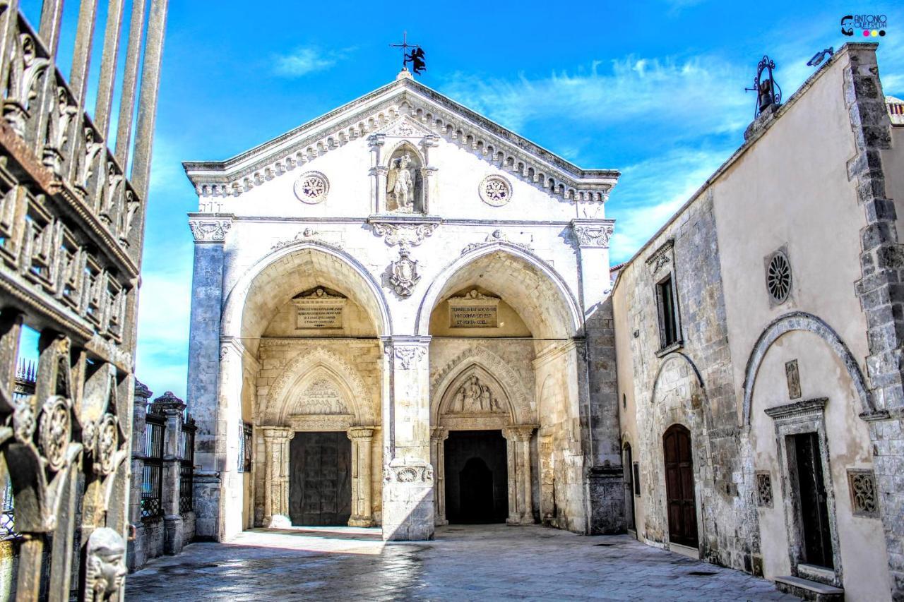 Rooms Gli Arcangeli 2 - Affitti Brevi Italia Monte Sant'Angelo Exterior photo